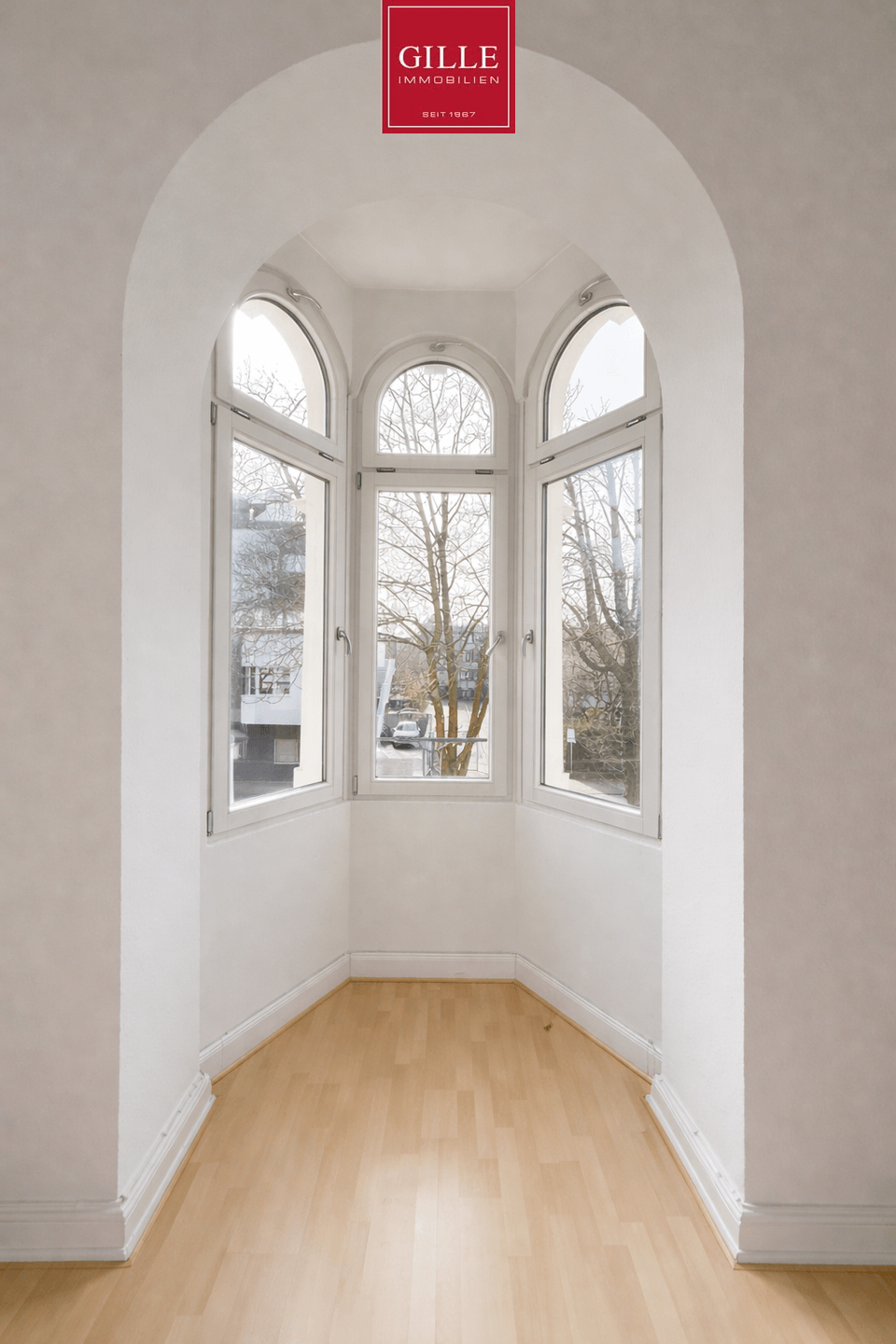 Ansicht 4 von: Charmante und außergewöhnliche 6-Zimmer-Altbauwohnung über 2 Etagen mit großzügiger Dachterrasse